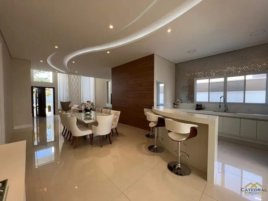 Foto 1 de Casa de Condomínio com 3 quartos à venda, 260m2 em Medeiros, Jundiai - SP