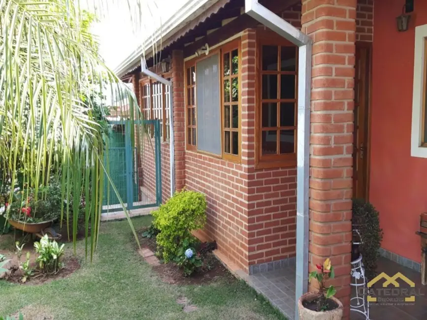 Foto 1 de Chácara com 3 quartos à venda, 440m2 em Cabreuva - SP