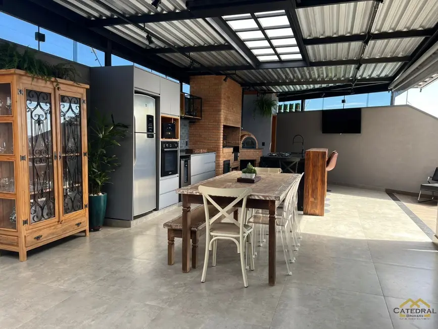 Foto 8 de Casa com 3 quartos para alugar, 207m2 em Retiro, Jundiai - SP