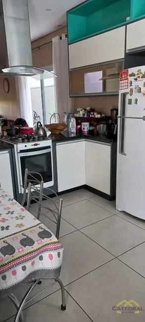 Foto 4 de Casa de Condomínio com 4 quartos à venda, 190m2 em Jundiai - SP