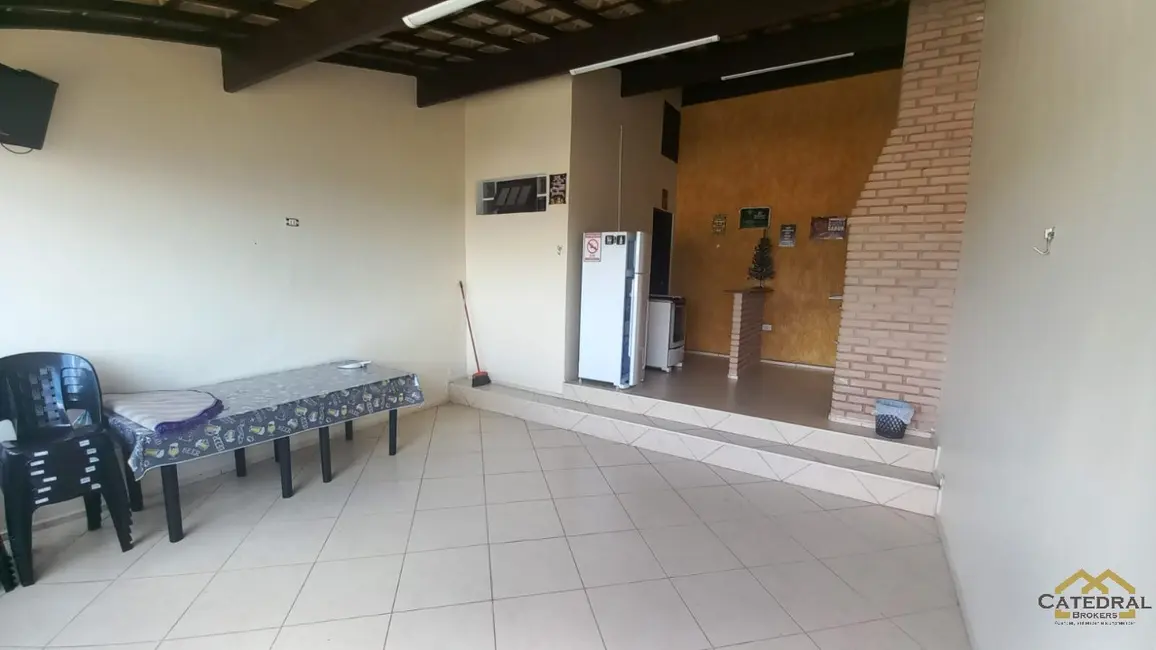 Foto 2 de Casa com 2 quartos à venda, 170m2 em Jardim Santa Gertrudes, Jundiai - SP