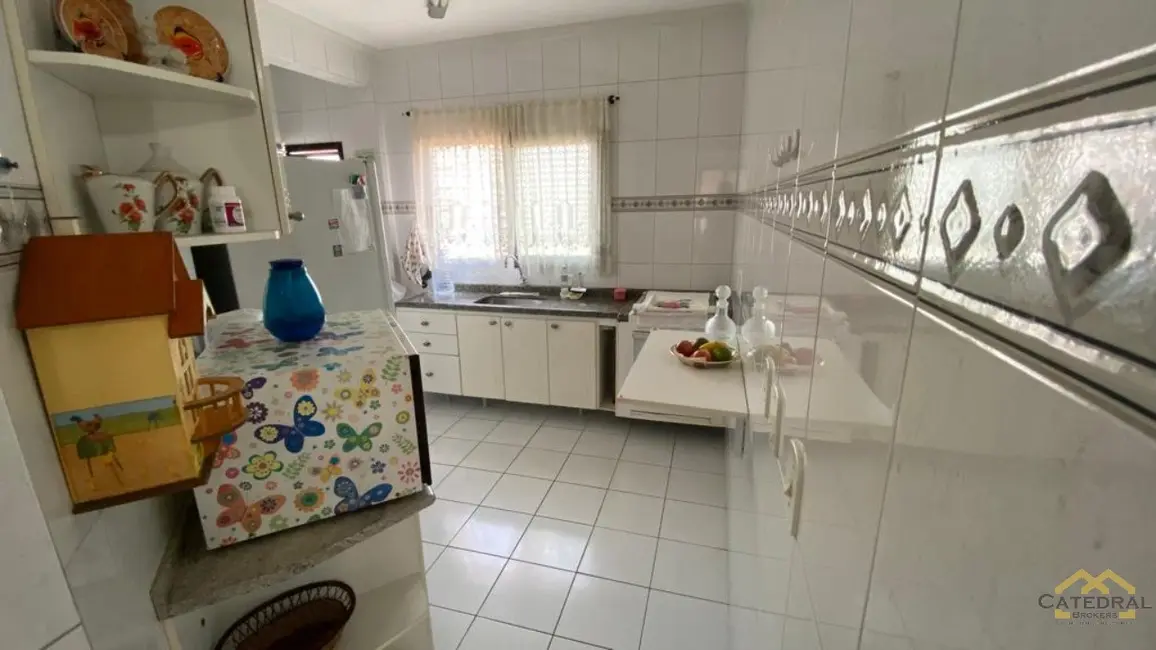 Foto 2 de Apartamento com 3 quartos à venda, 125m2 em Caiçara, Praia Grande - SP