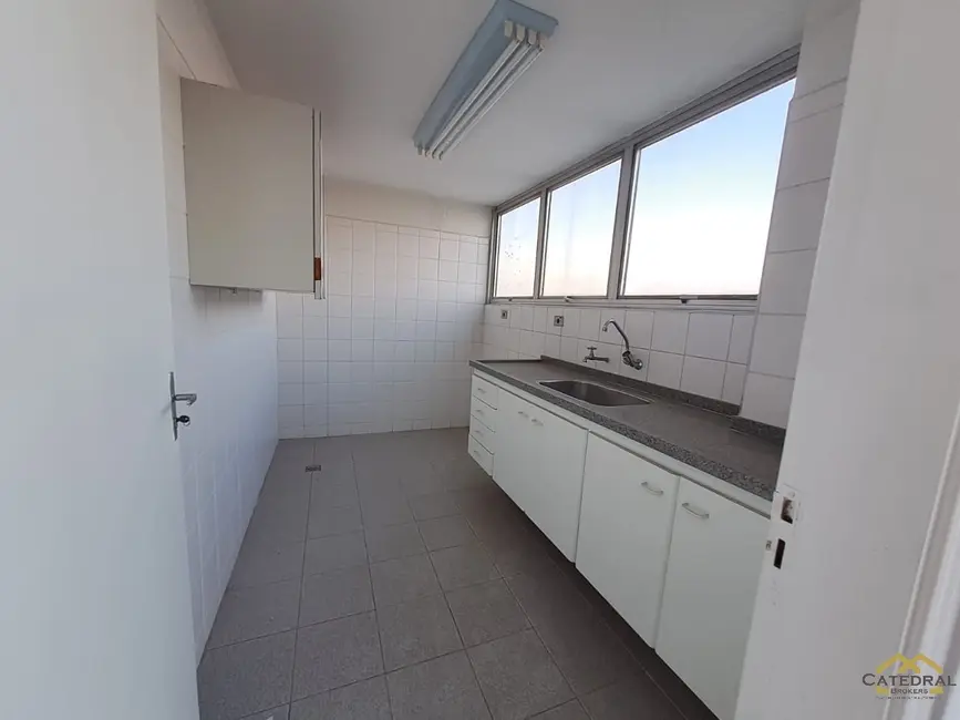 Foto 5 de Sala Comercial para alugar, 500m2 em Centro, Jundiai - SP