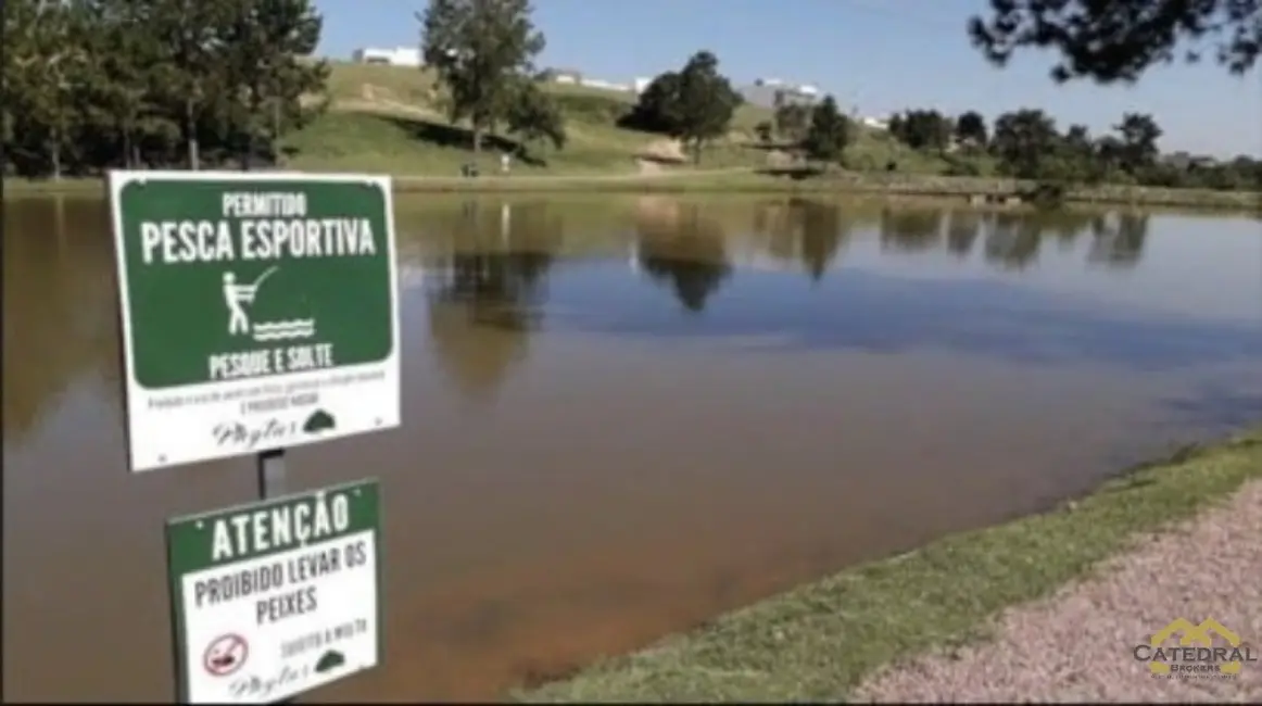 Foto 1 de Terreno / Lote à venda, 250m2 em Itupeva - SP
