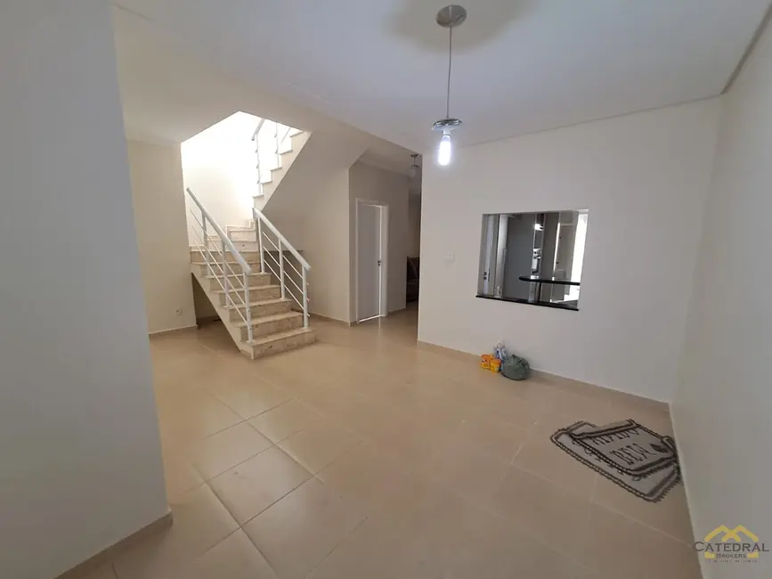 Casa de Condomínio com 3 quartos para alugar, 120m2 em Jardim Florestal, Jundiai - SP - imagem 7 Foto 7 de Casa de Condomínio com 3 quartos para alugar, 120m2 em Jardim Florestal, Jundiai - SP