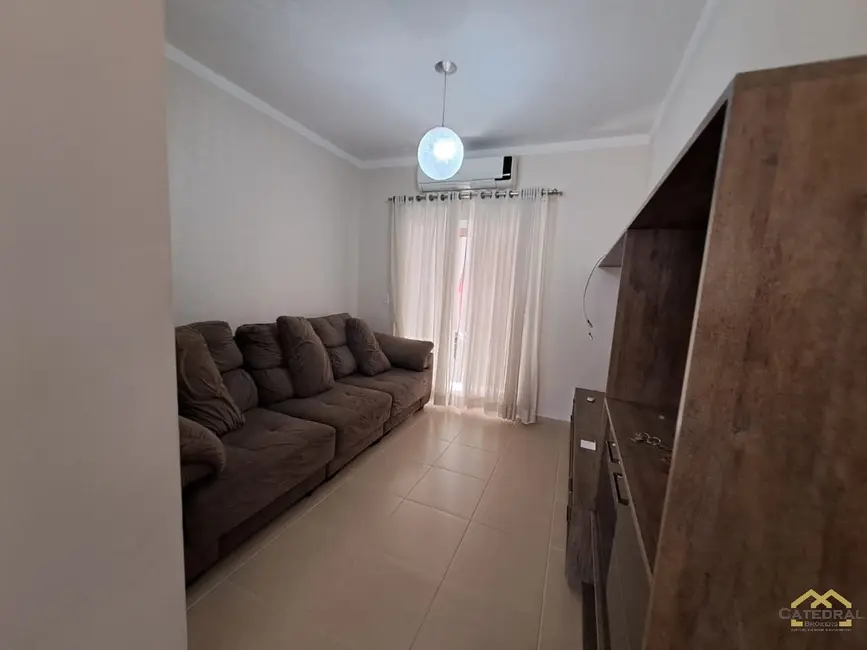 Casa de Condomínio com 3 quartos para alugar, 120m2 em Jardim Florestal, Jundiai - SP - imagem 8 Foto 8 de Casa de Condomínio com 3 quartos para alugar, 120m2 em Jardim Florestal, Jundiai - SP
