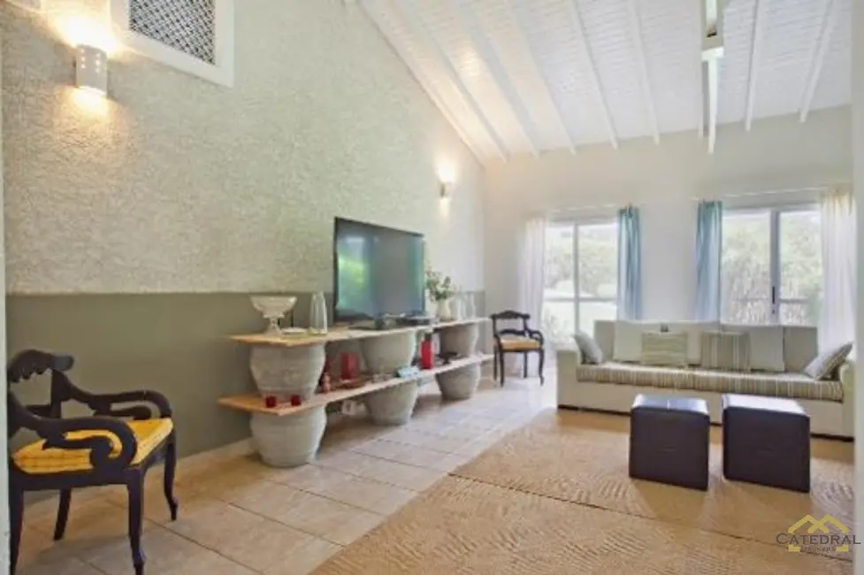 Foto 6 de Casa de Condomínio com 2 quartos à venda, 822m2 em Pinhal, Cabreuva - SP