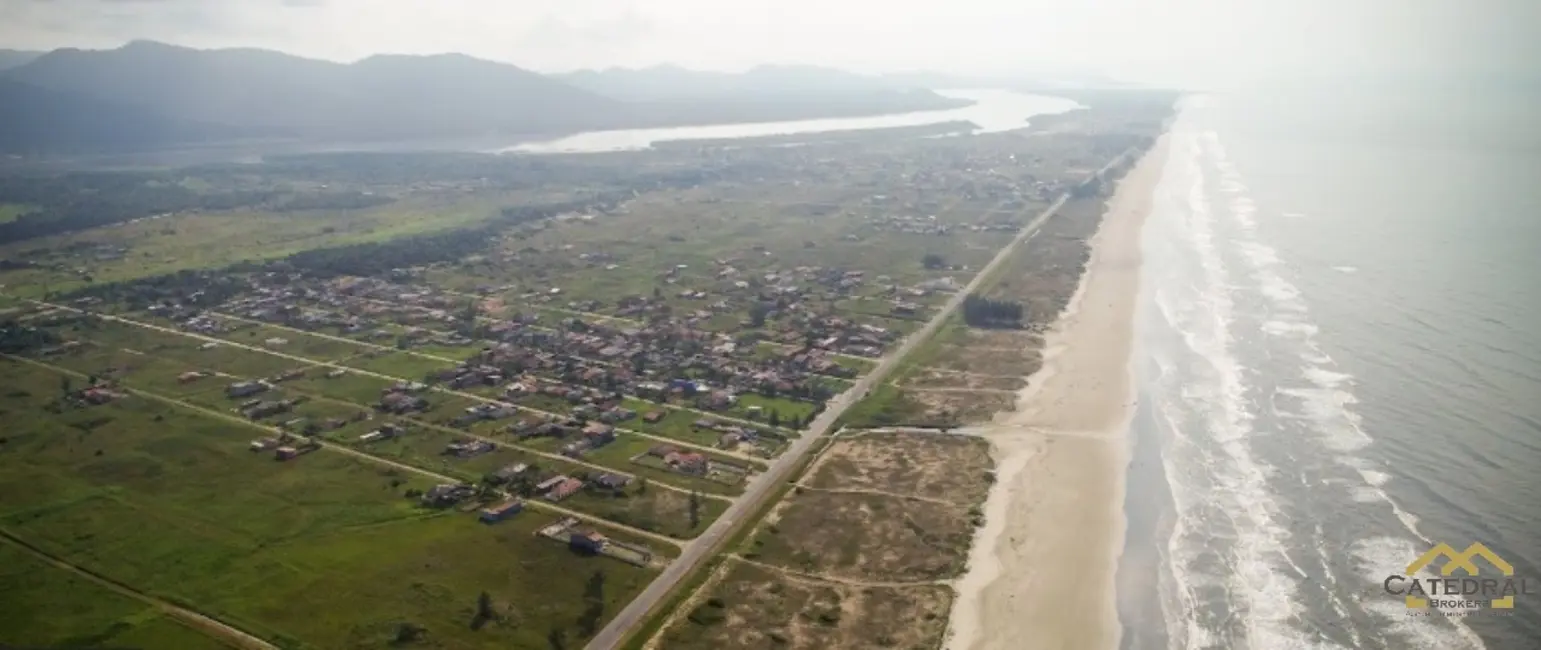 Foto 4 de Terreno / Lote à venda, 360m2 em Ilha Comprida - SP