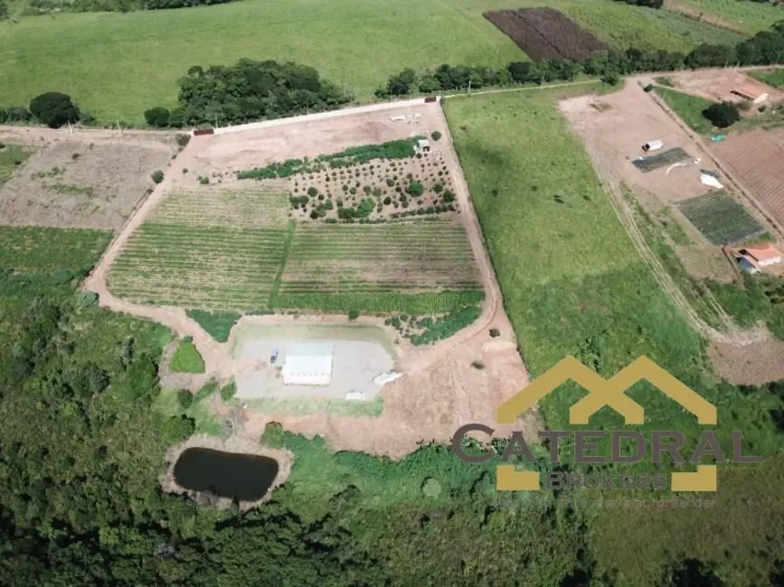 Foto 3 de Sítio / Rancho à venda, 180m2 em Jarinu - SP