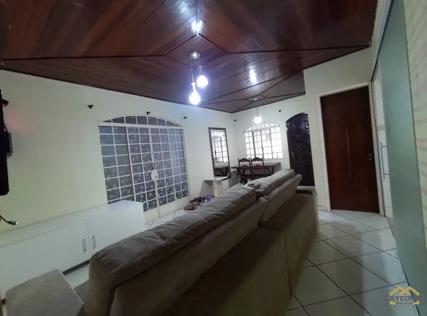 Foto 3 de Casa com 4 quartos à venda, 141m2 em Parque Residencial Eloy Chaves, Jundiai - SP