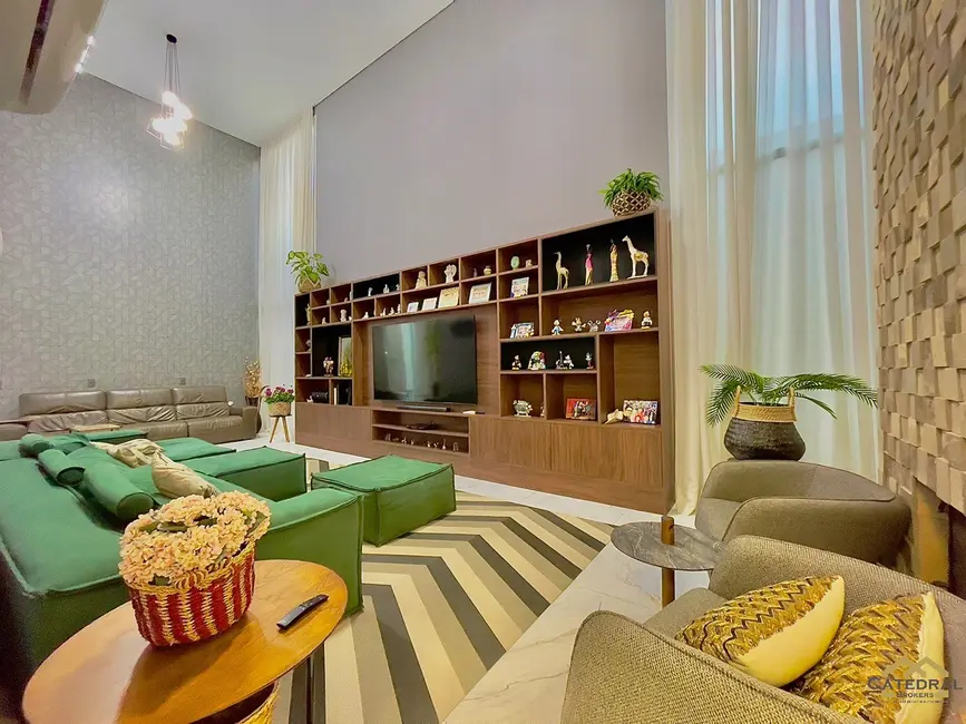 Foto 1 de Casa de Condomínio com 3 quartos à venda, 310m2 em Horto Florestal, Jundiai - SP