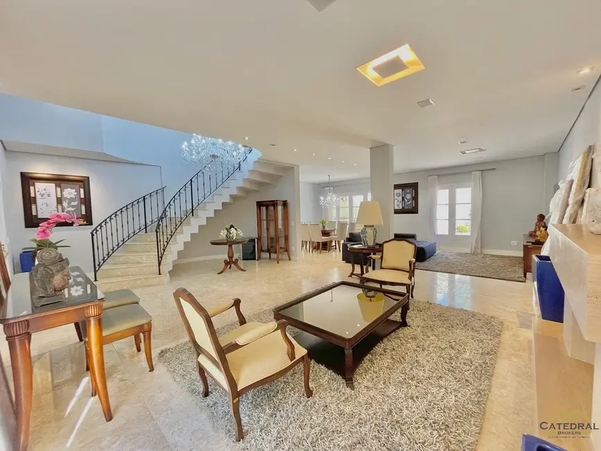 Foto 2 de Casa de Condomínio com 4 quartos à venda, 641m2 em Horto Florestal, Jundiai - SP