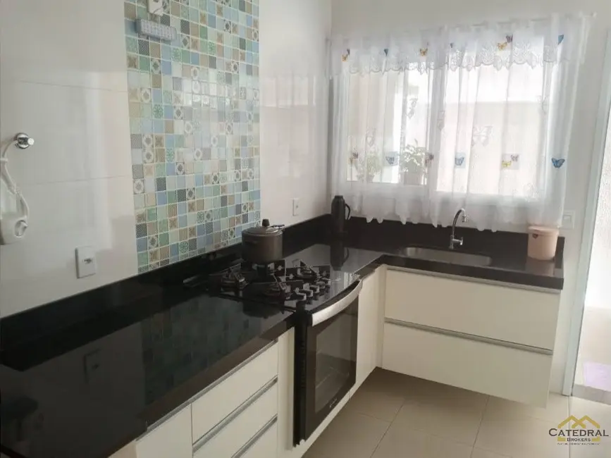 Foto 5 de Casa de Condomínio com 2 quartos à venda, 106m2 em Medeiros, Jundiai - SP
