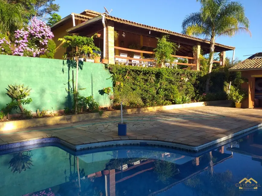 Foto 1 de Chácara com 2 quartos à venda, 200m2 em Jarinu - SP