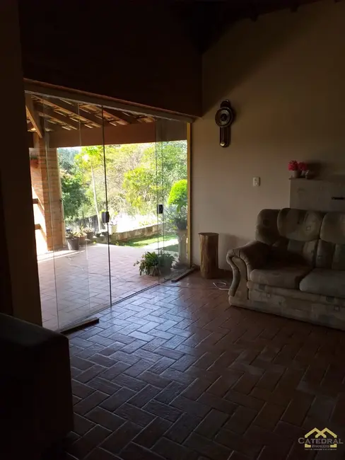 Foto 8 de Chácara com 2 quartos à venda, 200m2 em Jarinu - SP