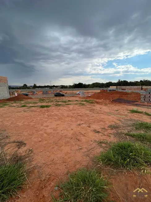 Foto 3 de Terreno / Lote à venda, 300m2 em Medeiros, Jundiai - SP