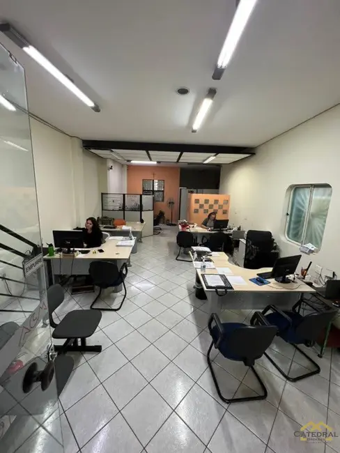 Sala Comercial para alugar, 160m2 em Vila Arens II, Jundiai - SP - imagem 5 Foto 5 de Sala Comercial para alugar, 160m2 em Vila Arens II, Jundiai - SP