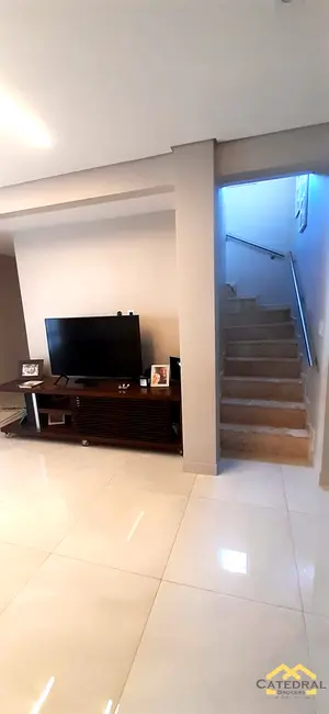 Foto 3 de Sobrado com 3 quartos à venda, 88m2 em Jardim Shangai, Jundiai - SP