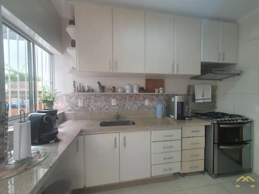Foto 8 de Casa com 3 quartos à venda, 188m2 em Retiro, Jundiai - SP
