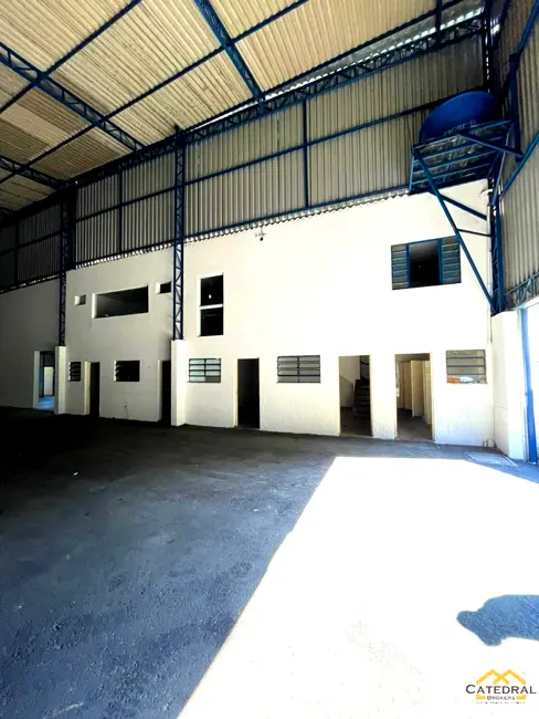 Armazém / Galpão para alugar, 2000m2 em Glebas, Franco Da Rocha - SP - imagem 3 Foto 3 de Armazém / Galpão para alugar, 2000m2 em Glebas, Franco Da Rocha - SP