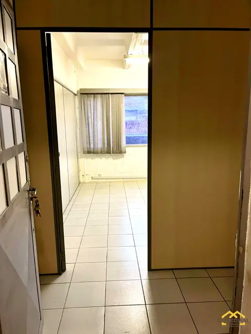 Sala Comercial para alugar, 55m2 em Anhangabaú, Jundiai - SP - imagem 3 Foto 3 de Sala Comercial para alugar, 55m2 em Anhangabaú, Jundiai - SP