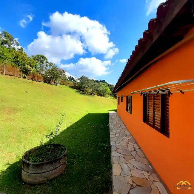 Foto 2 de Sítio / Rancho com 5 quartos à venda, 300m2 em Bairro da Aparecidinha, Itatiba - SP