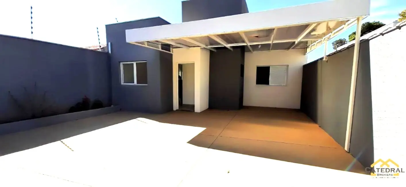 Foto 1 de Casa com 2 quartos à venda, 94m2 em Jarinu - SP