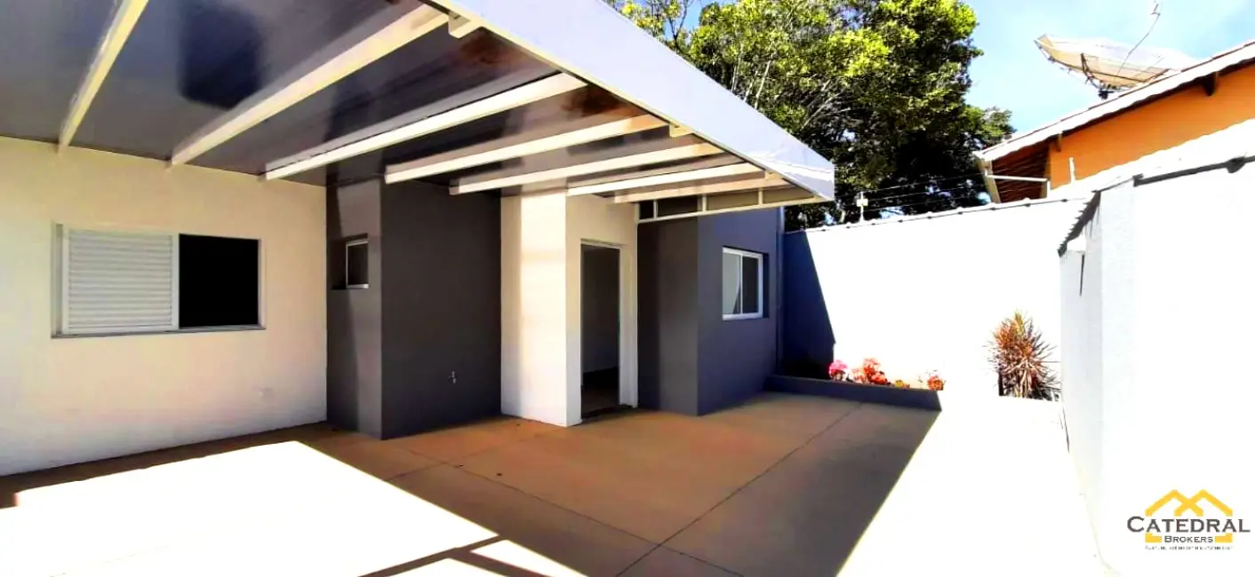 Foto 3 de Casa com 2 quartos à venda, 94m2 em Jarinu - SP