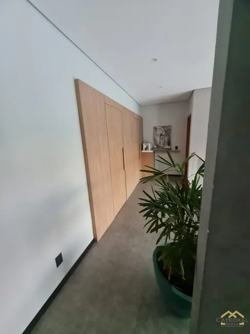 Casa de Condomínio com 3 quartos à venda, 250m2 em Jardim Novo Mundo, Jundiai - SP - imagem 6 Foto 6 de Casa de Condomínio com 3 quartos à venda, 250m2 em Jardim Novo Mundo, Jundiai - SP