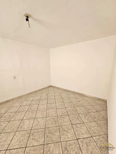 Casa com 2 quartos à venda, 155m2 em Vila Nambi, Jundiai - SP - imagem 4 Foto 4 de Casa com 2 quartos à venda, 155m2 em Vila Nambi, Jundiai - SP