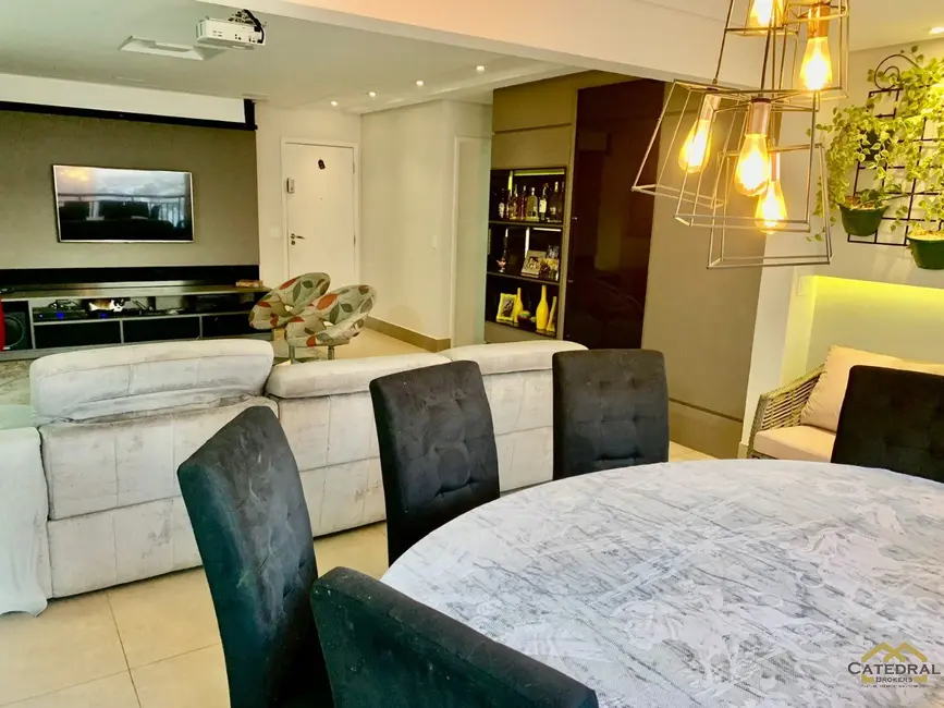 Apartamento com 3 quartos à venda, 145m2 em Anhangabaú, Jundiai - SP - imagem 5 Foto 5 de Apartamento com 3 quartos à venda, 145m2 em Anhangabaú, Jundiai - SP