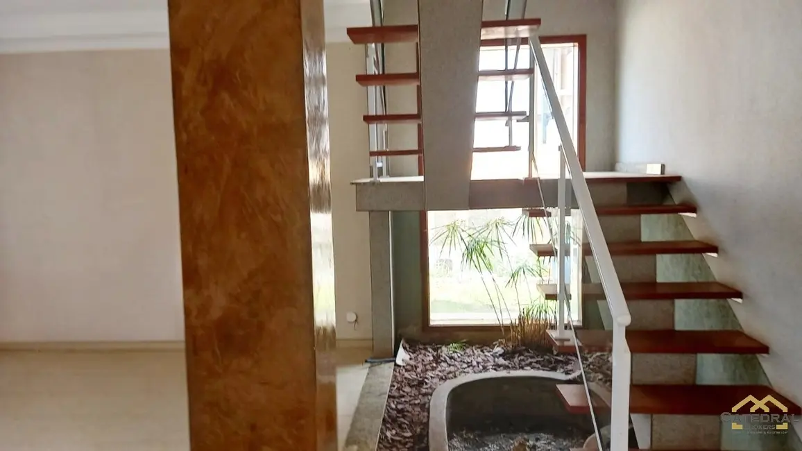 Foto 9 de Chácara com 4 quartos à venda, 221m2 em Medeiros, Jundiai - SP