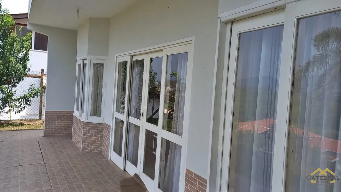 Foto 6 de Chácara com 4 quartos à venda, 221m2 em Medeiros, Jundiai - SP