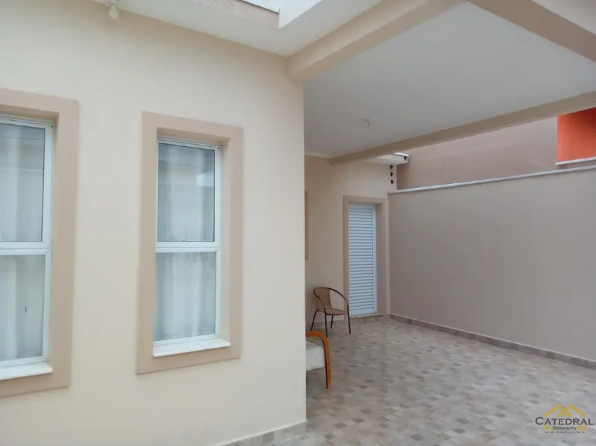 Casa com 2 quartos à venda, 104m2 em Residencial Santa Giovana, Jundiai - SP - imagem 4 Foto 4 de Casa com 2 quartos à venda, 104m2 em Residencial Santa Giovana, Jundiai - SP