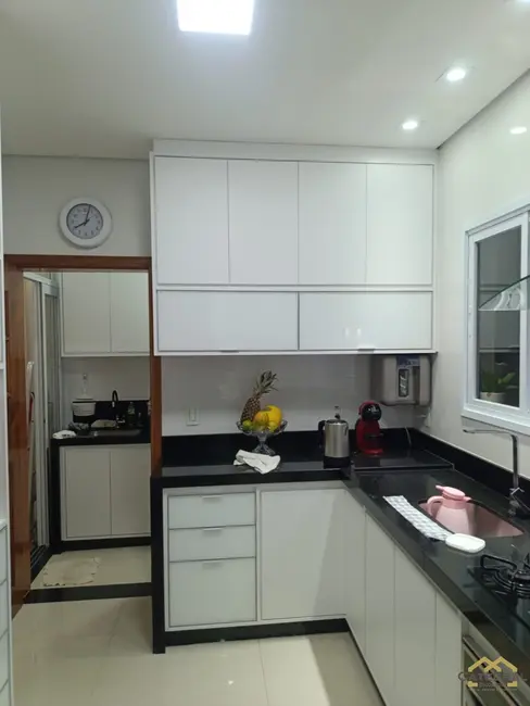 Casa com 3 quartos à venda, 99m2 em Residencial Santa Giovana, Jundiai - SP - imagem 4 Foto 4 de Casa com 3 quartos à venda, 99m2 em Residencial Santa Giovana, Jundiai - SP