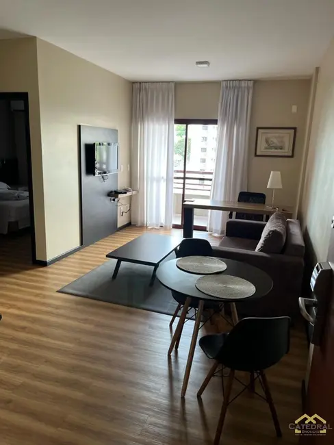 Foto 1 de Apartamento com 1 quarto para alugar, 54m2 em Centro, Jundiai - SP