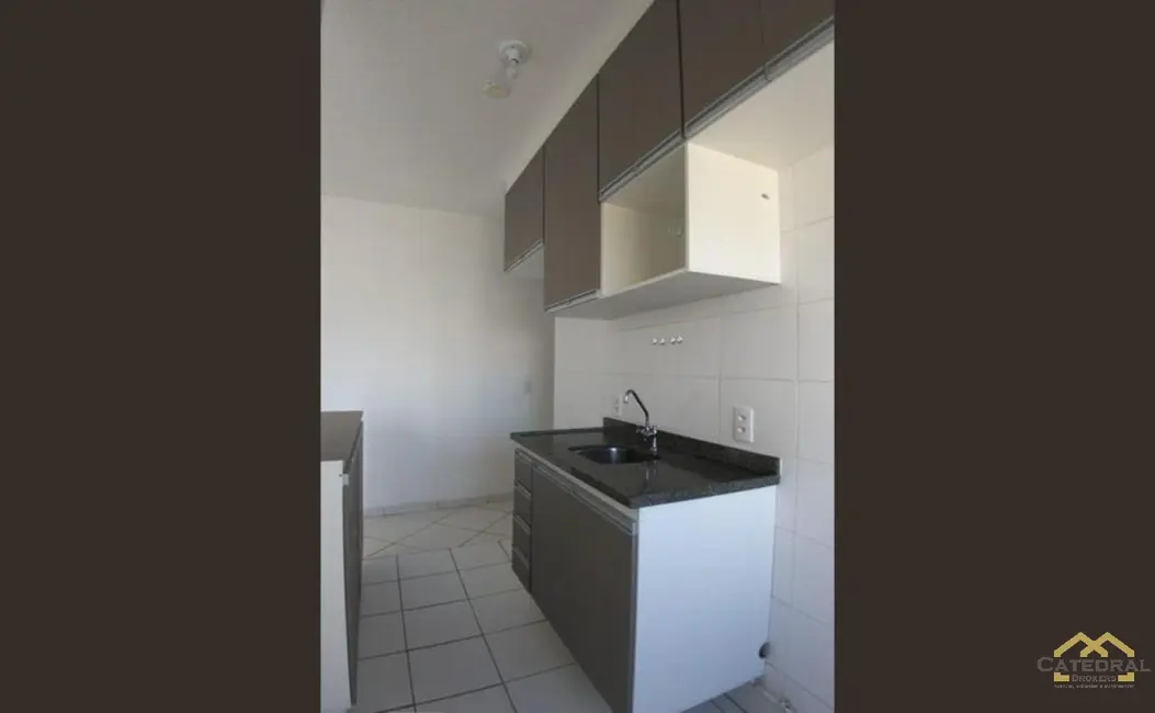 Foto 3 de Apartamento com 2 quartos à venda, 49m2 em Vila Nambi, Jundiai - SP