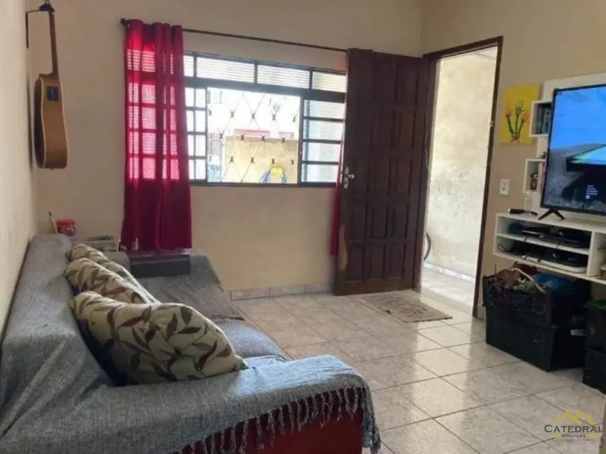 Sobrado com 2 quartos à venda, 129m2 em Jardim das Tulipas, Jundiai - SP - imagem 3 Foto 3 de Sobrado com 2 quartos à venda, 129m2 em Jardim das Tulipas, Jundiai - SP