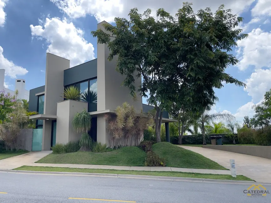 Foto 6 de Casa de Condomínio com 2 quartos para alugar, 600m2 em Cidade Santos Dumont, Jundiai - SP