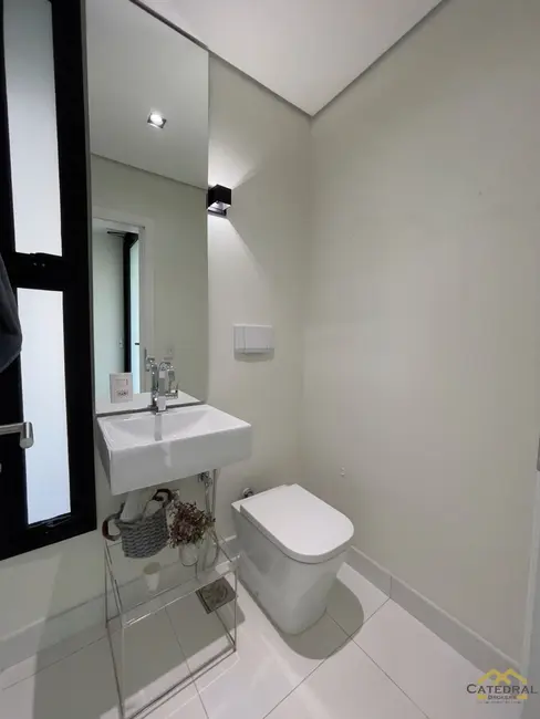 Foto 9 de Casa de Condomínio com 2 quartos para alugar, 600m2 em Cidade Santos Dumont, Jundiai - SP