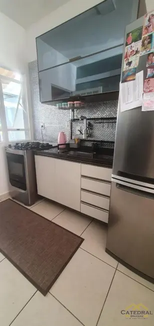 Foto 2 de Casa de Condomínio com 2 quartos à venda, 78m2 em Vila Maringá, Jundiai - SP