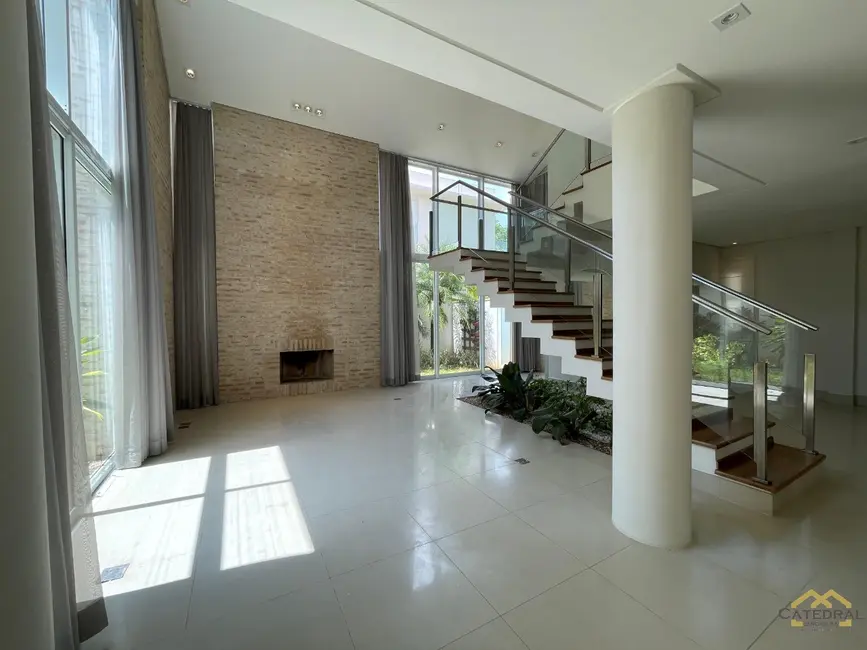 Foto 2 de Casa de Condomínio com 4 quartos à venda, 300m2 em Horto Florestal, Jundiai - SP