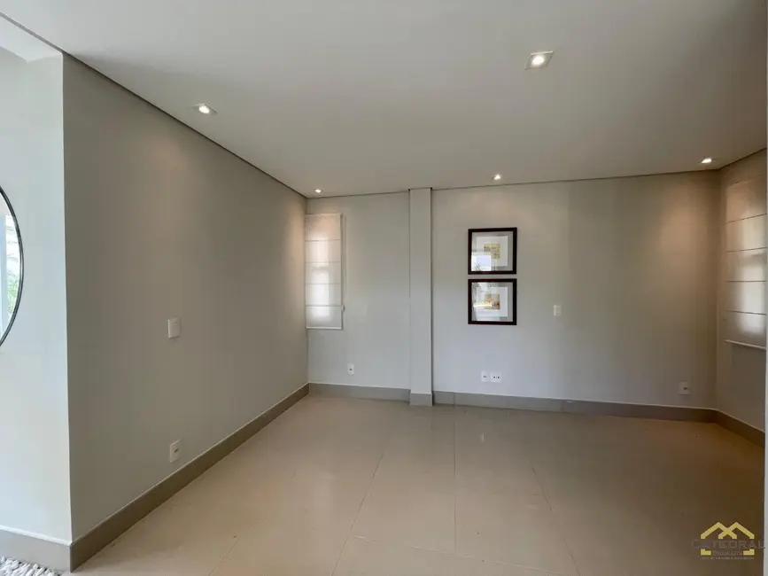 Foto 4 de Casa de Condomínio com 4 quartos à venda, 300m2 em Horto Florestal, Jundiai - SP