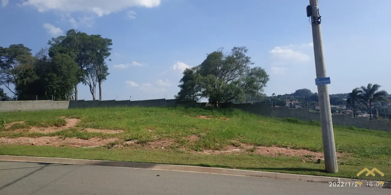 Foto 1 de Terreno / Lote à venda, 430m2 em Itatiba - SP
