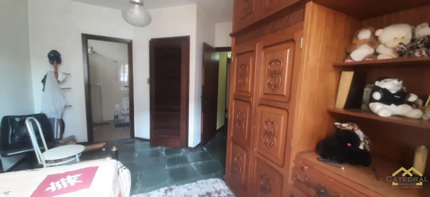 Foto 6 de Casa com 4 quartos à venda, 277m2 em Jardim das Samambaias, Jundiai - SP