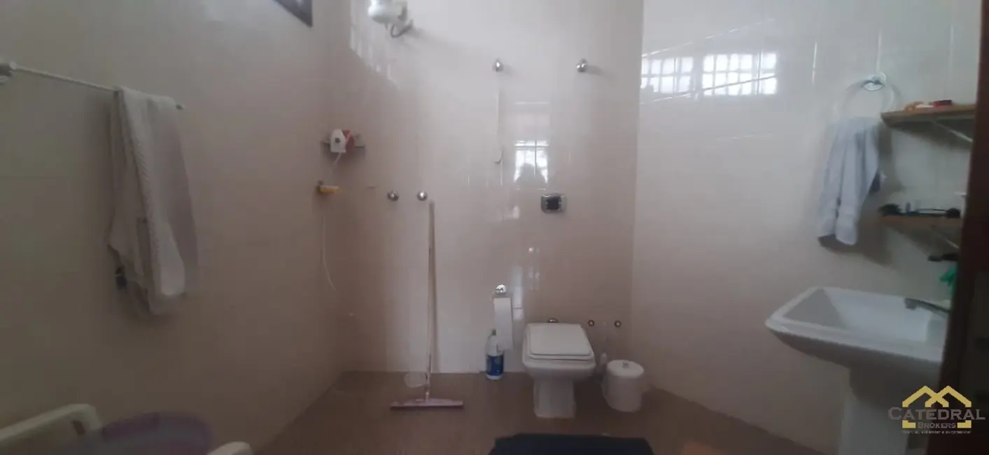 Foto 8 de Casa com 4 quartos à venda, 277m2 em Jardim das Samambaias, Jundiai - SP