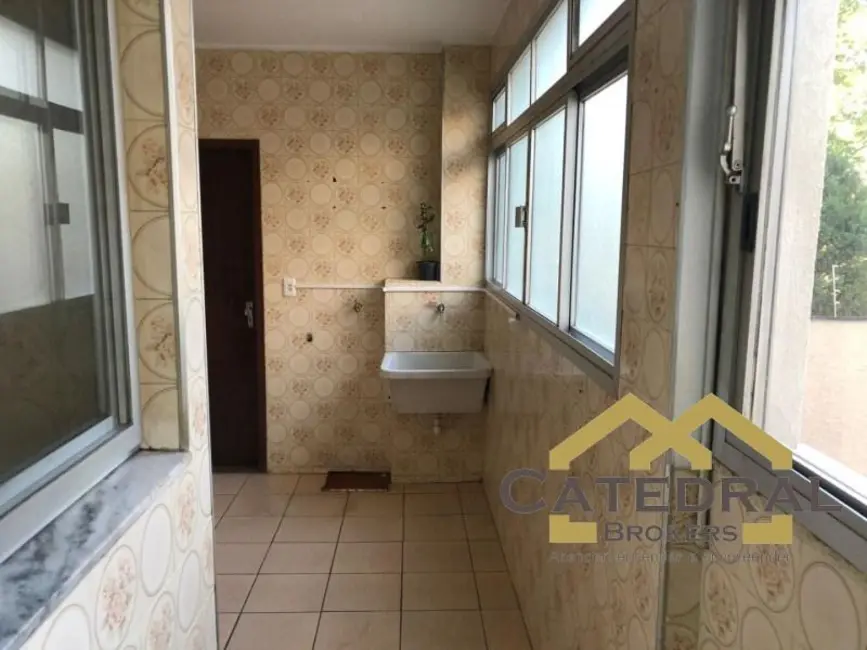 Apartamento com 3 quartos para alugar, 147m2 em Anhangabaú, Jundiai - SP - imagem 9 Foto 9 de Apartamento com 3 quartos para alugar, 147m2 em Anhangabaú, Jundiai - SP