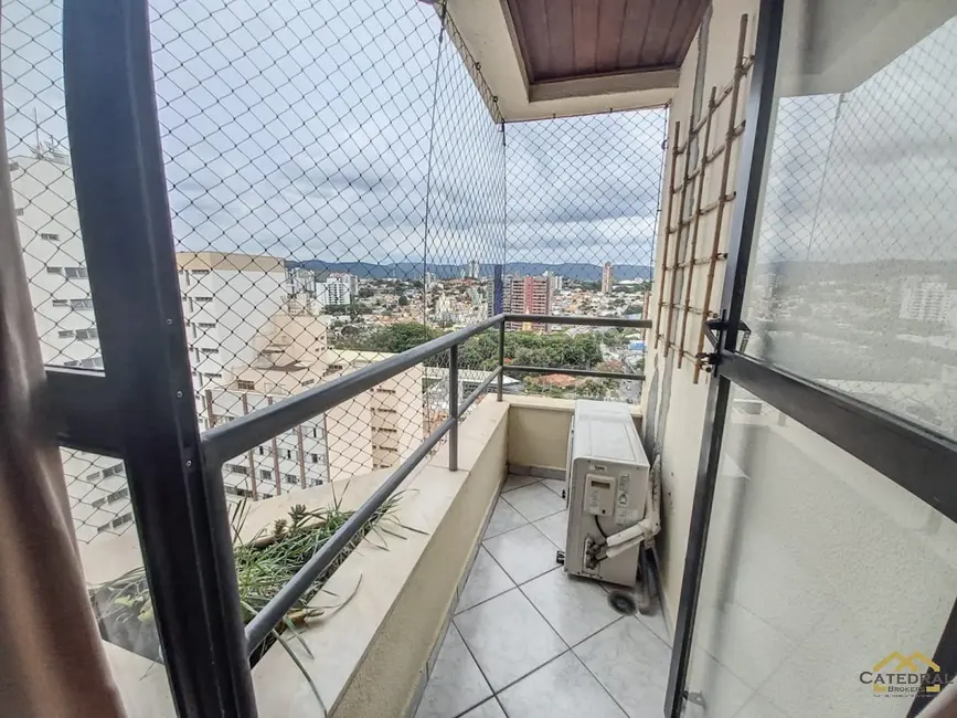Foto 2 de Apartamento com 3 quartos à venda, 105m2 em Vila Vianelo, Jundiai - SP