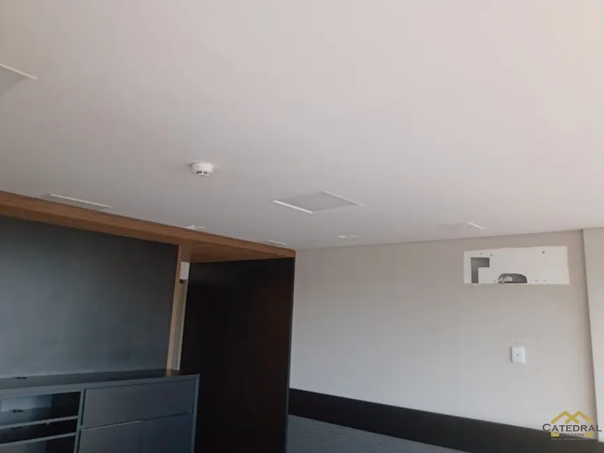 Foto 2 de Sala Comercial à venda, 45m2 em Jardim Ana Maria, Jundiai - SP