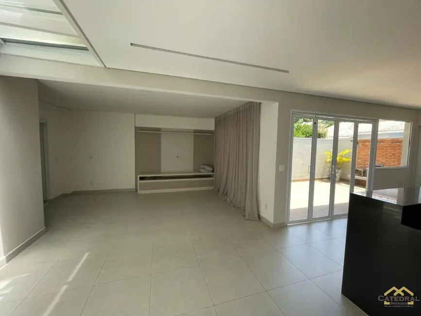 Foto 2 de Casa de Condomínio com 3 quartos à venda, 175m2 em Medeiros, Jundiai - SP